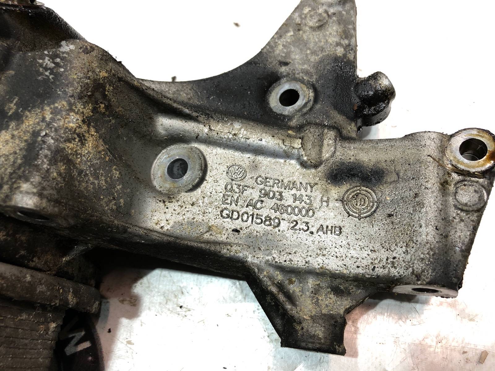 Кронштейн масляного фильтра, 2000 рублей, Москва