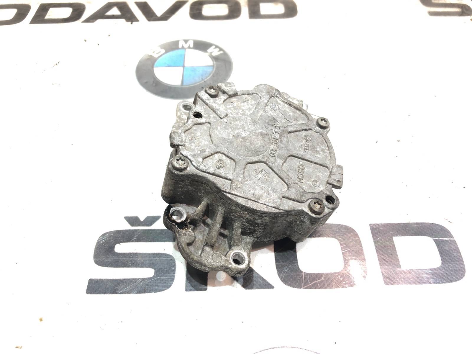 Насос вакуумный, 2000 рублей, Москва