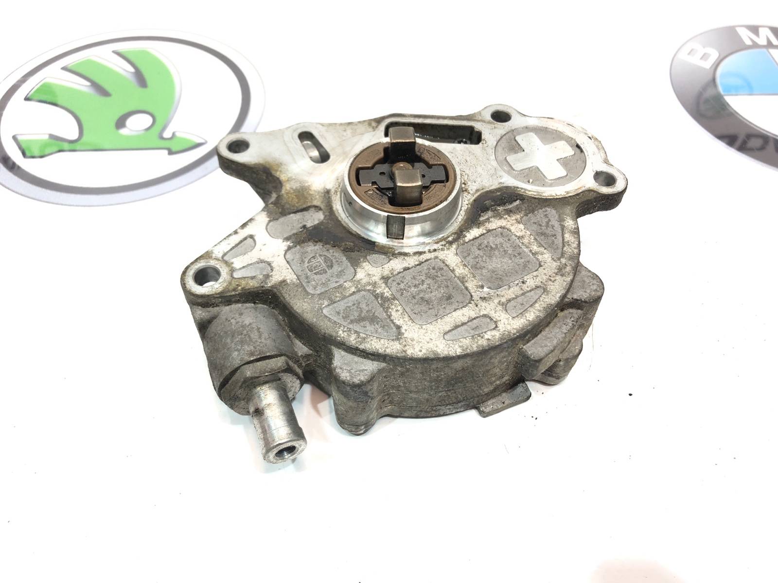 Насос вакуумный, 2000 рублей, Москва