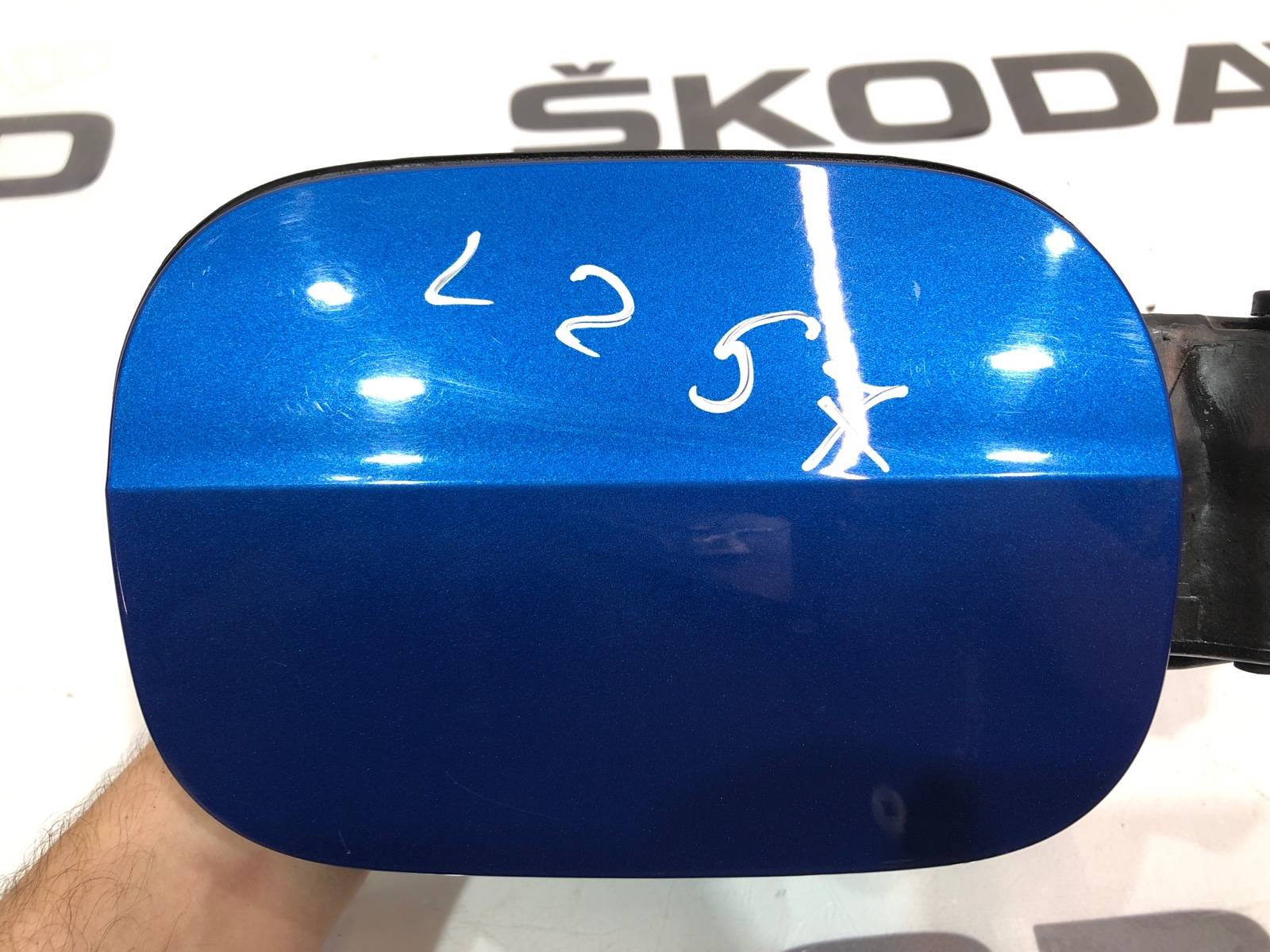 лючок бензобака, 2000 рублей, Москва