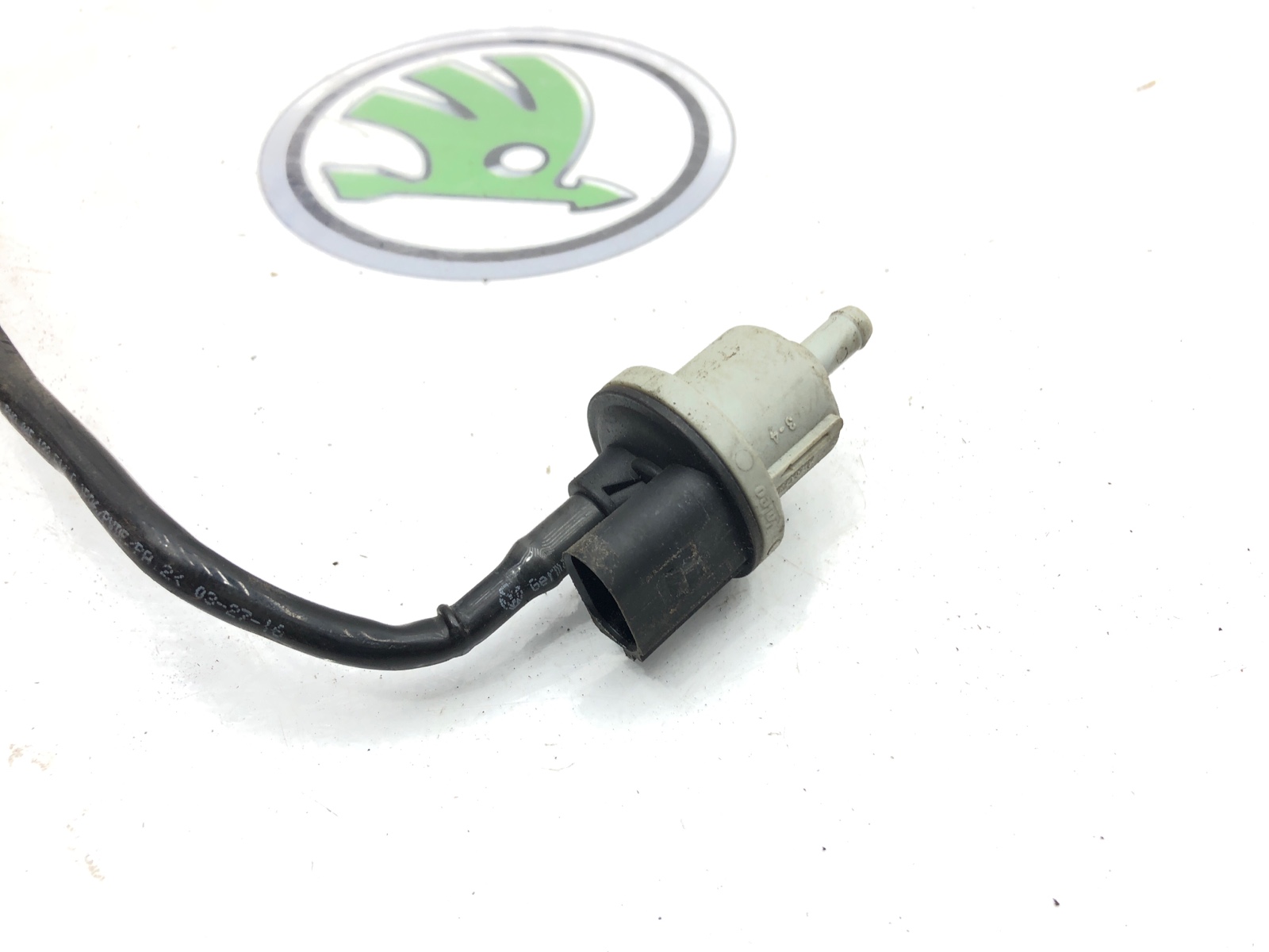 Клапан вентиляции топливного бака, 2000 рублей, Москва