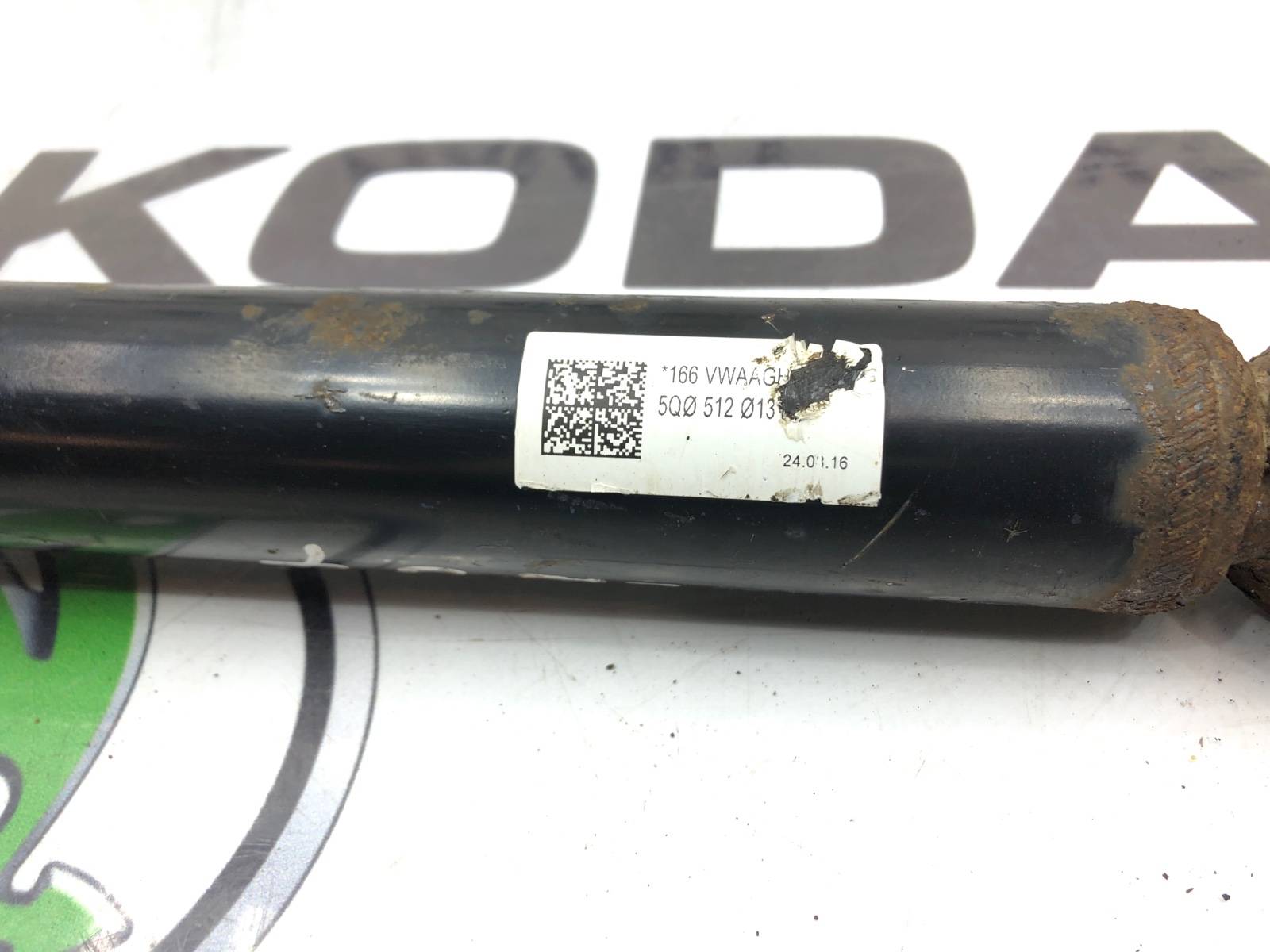 Амортизатор, 1000 рублей, Москва