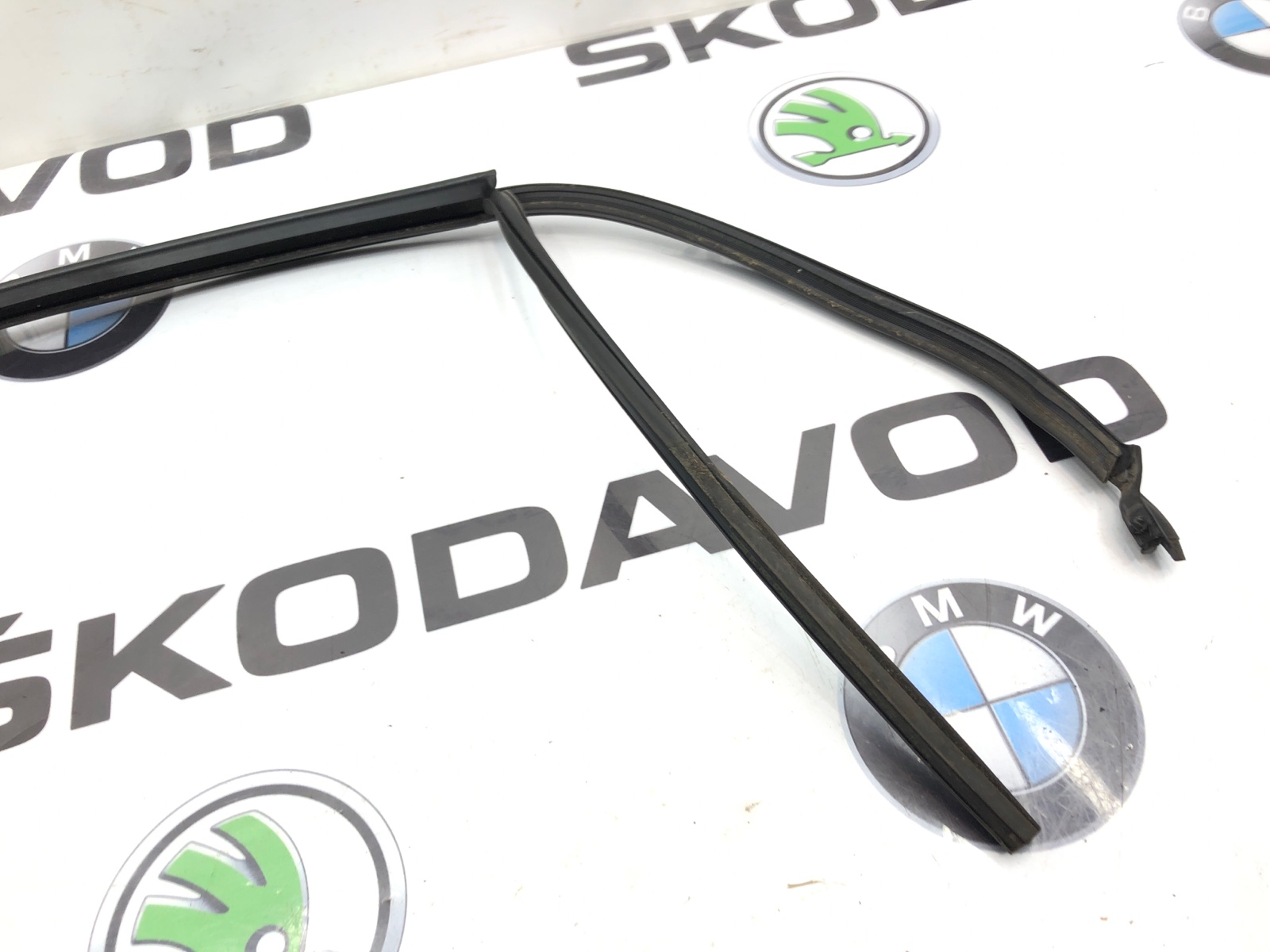 Уплотнитель стекла, 2500 рублей, Москва