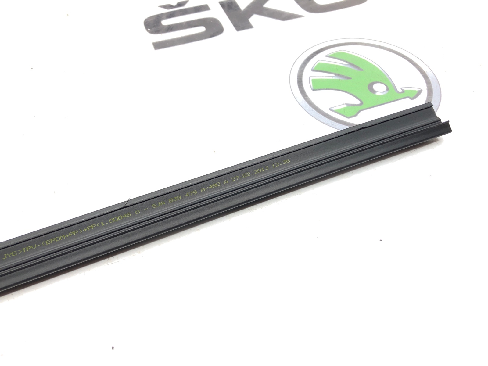 молдинг стекла, 1500 рублей, Москва