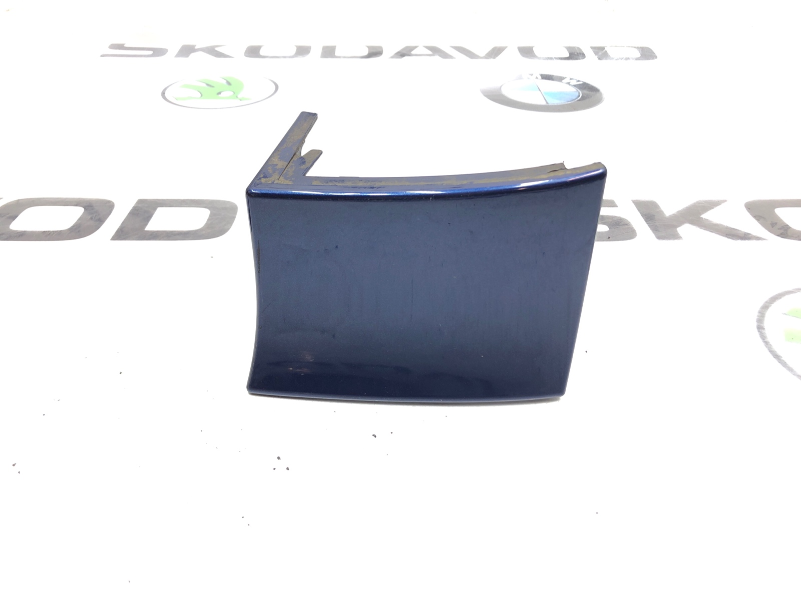 Накладка фонаря, 500 рублей, Москва