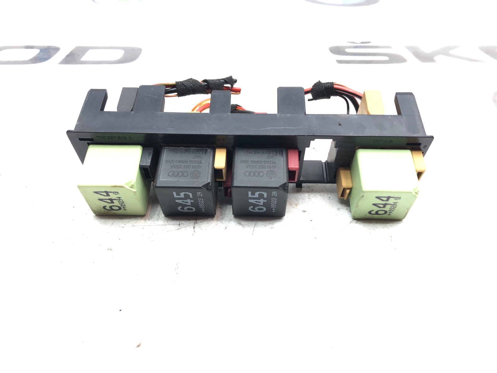 Блок реле, 1000 рублей, Москва