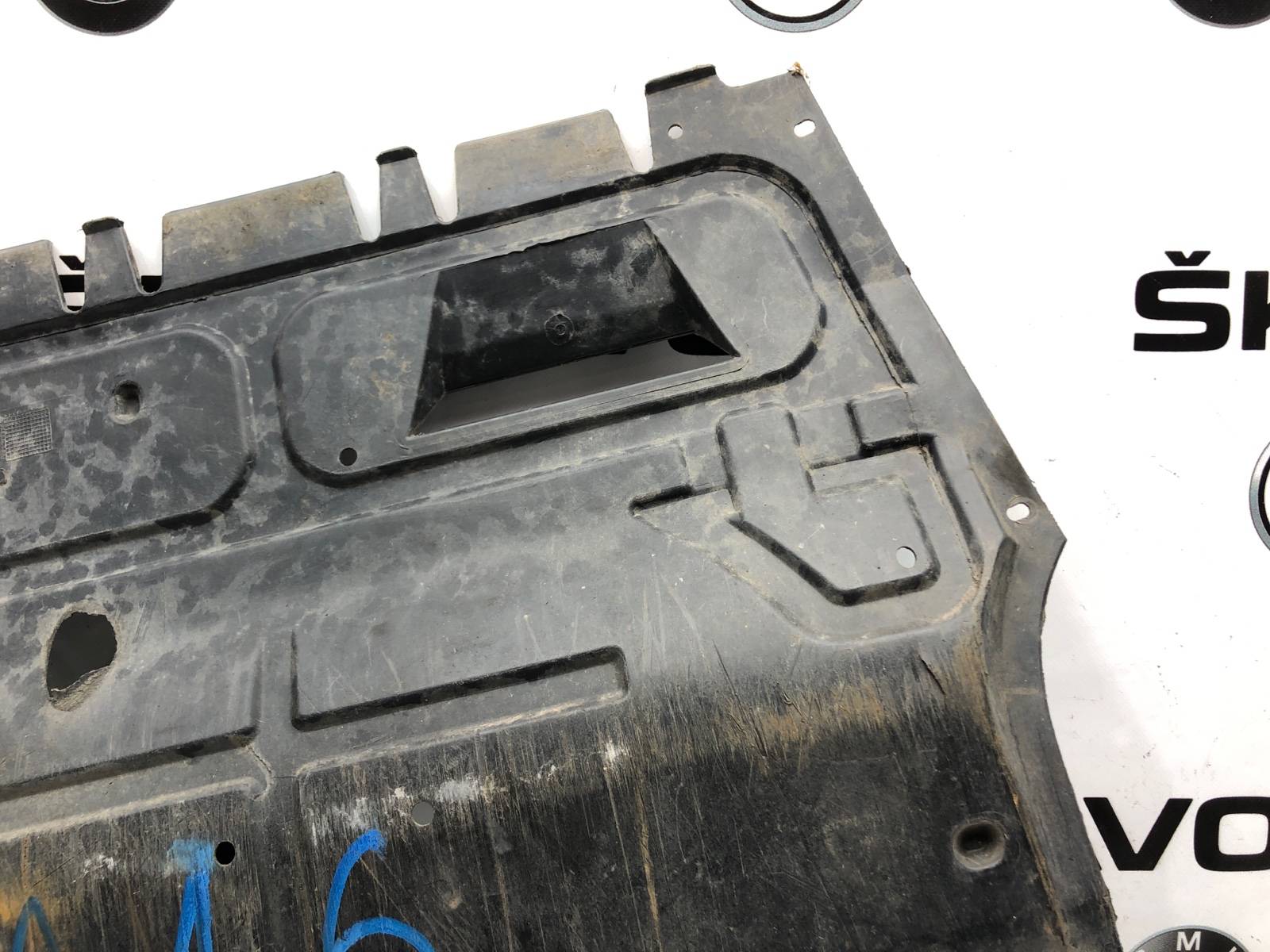 Пыльник двигателя, 2500 рублей, Москва