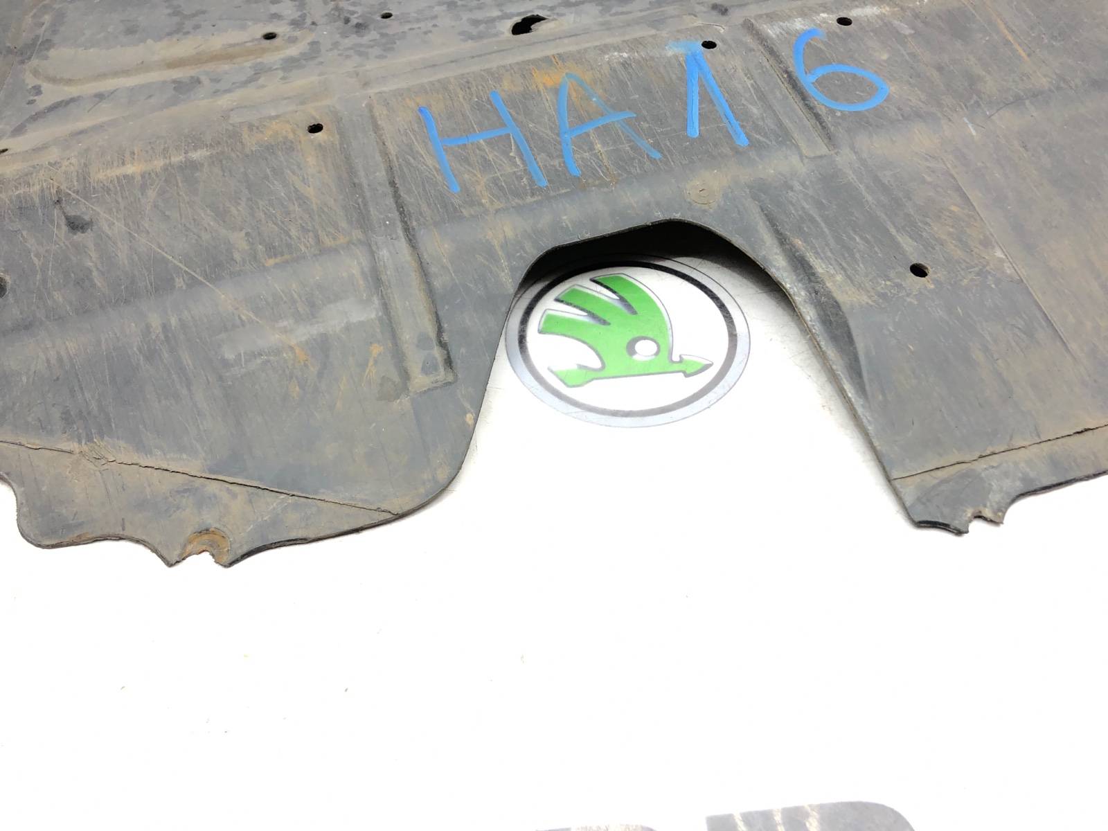 Пыльник двигателя, 2500 рублей, Москва