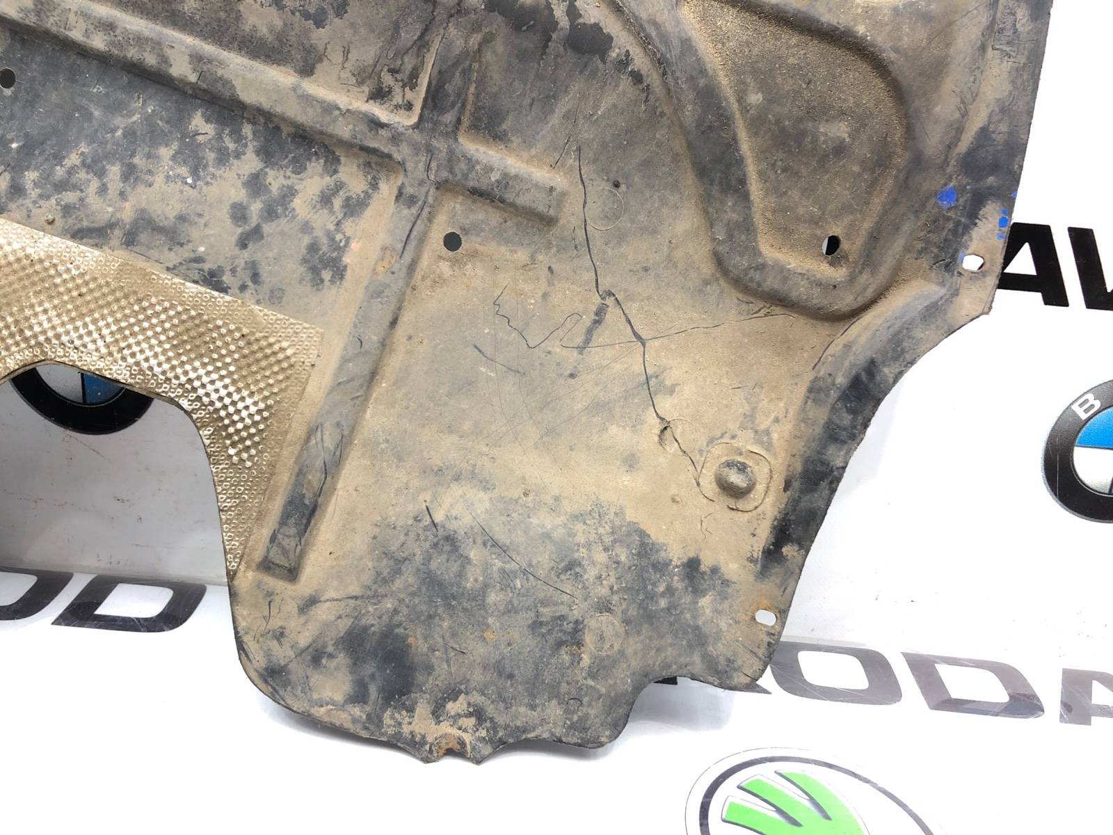 Пыльник двигателя, 2500 рублей, Москва