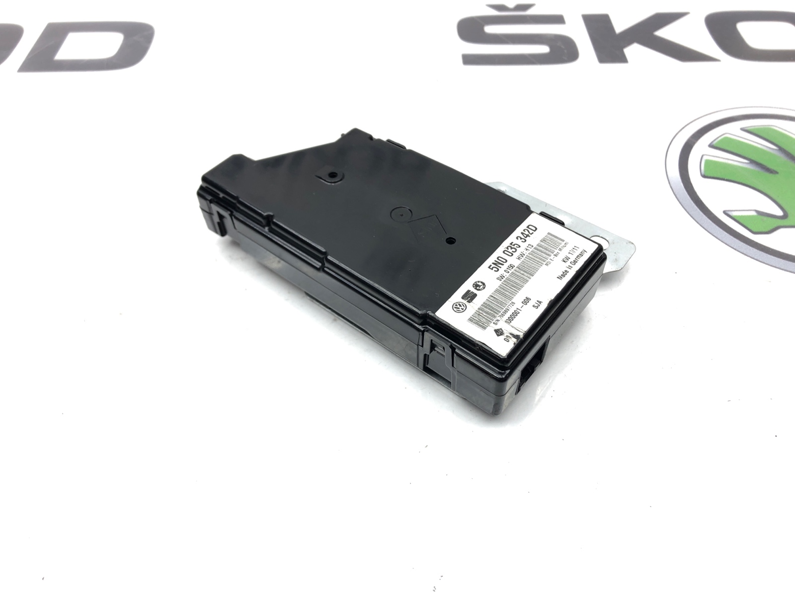 Блок управления мультимедиа, 1000 рублей, Москва