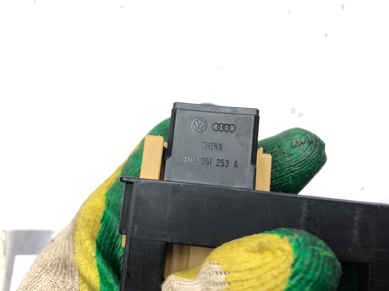 Блок реле, 1000 рублей, Москва