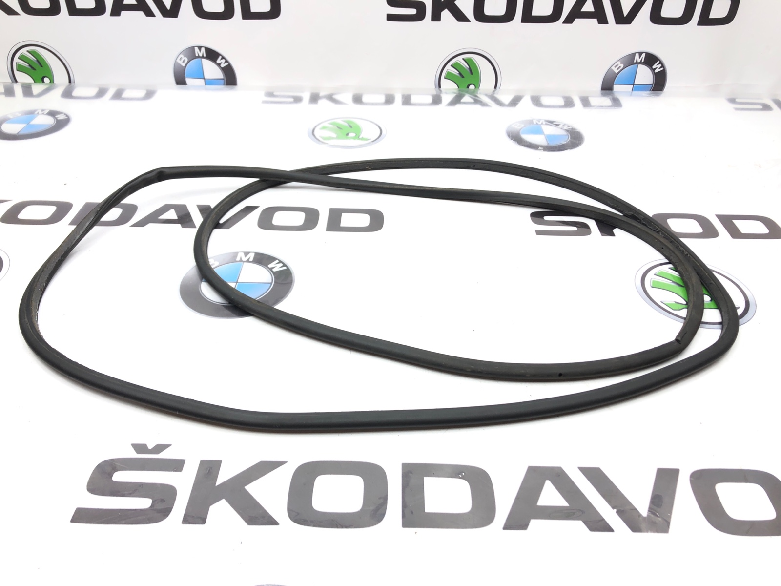 Уплотнитель двери, 1500 рублей, Москва