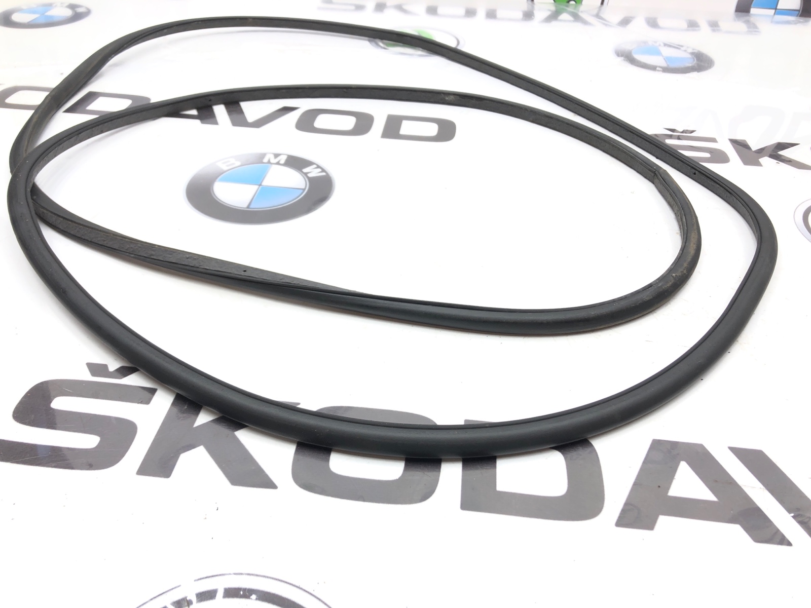 Уплотнитель двери, 1500 рублей, Москва