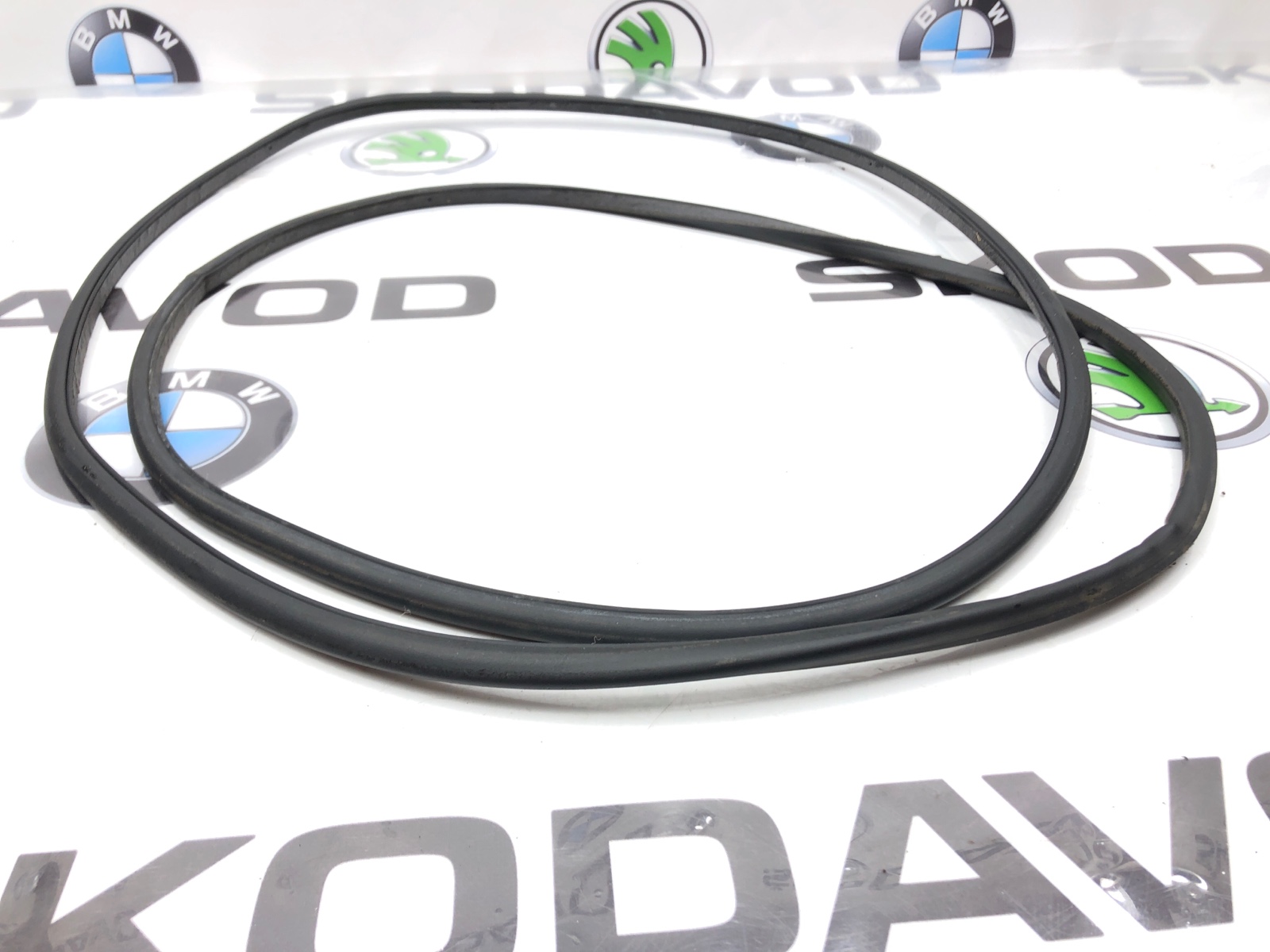 Уплотнитель двери, 1500 рублей, Москва