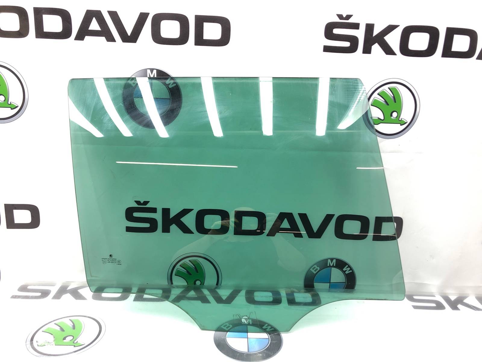 Стекло двери, 1000 рублей, Москва