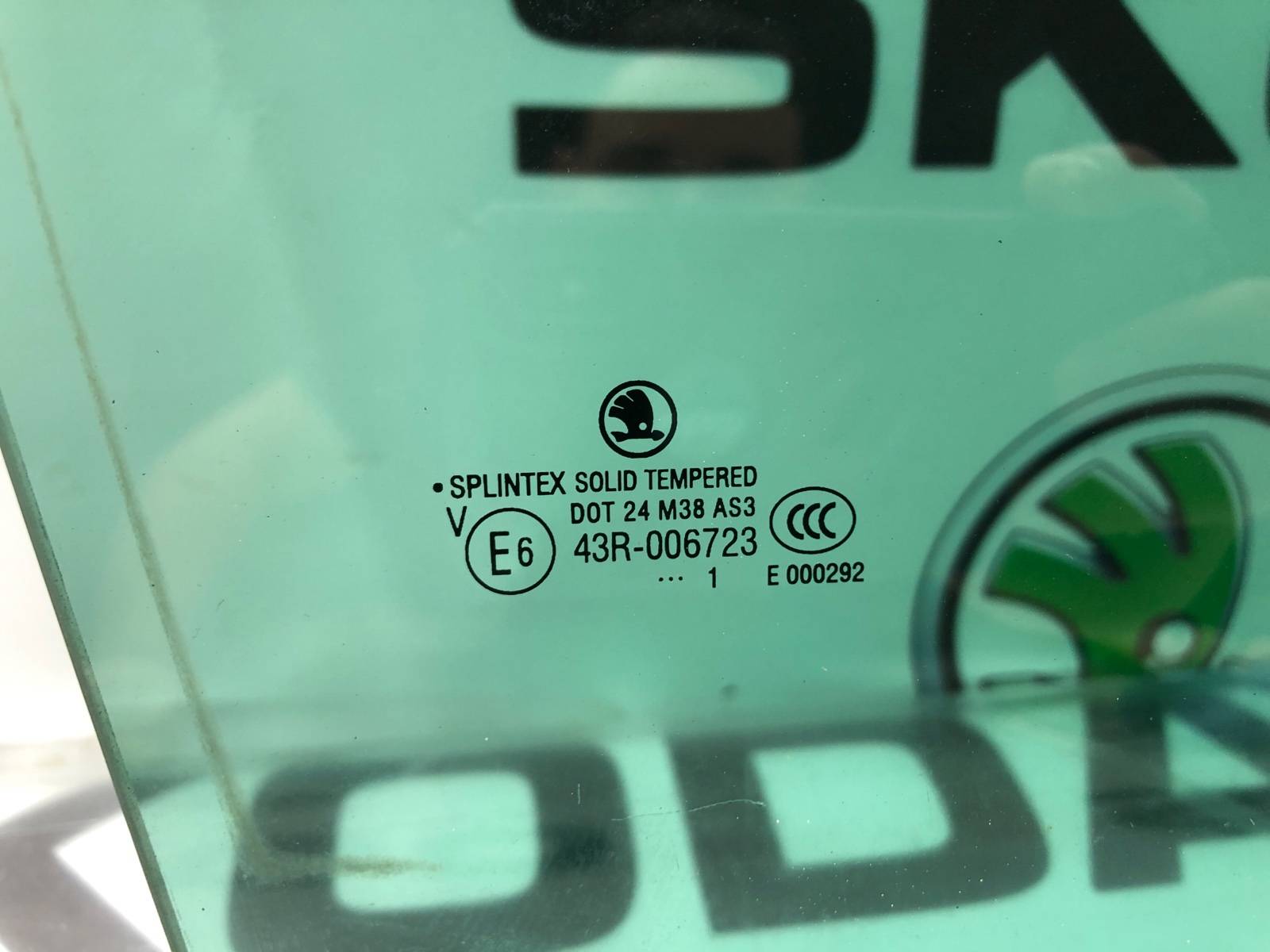 Стекло двери, 1000 рублей, Москва