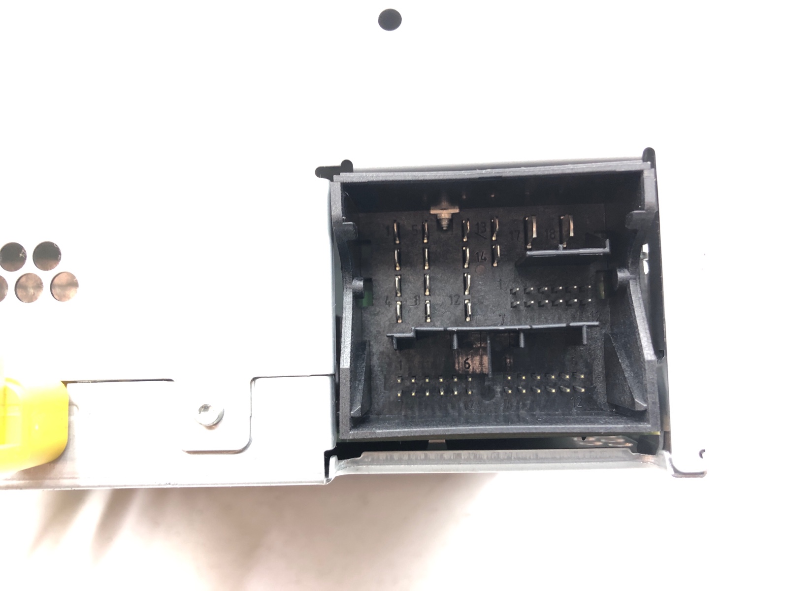 Магнитола, 28000 рублей, Москва