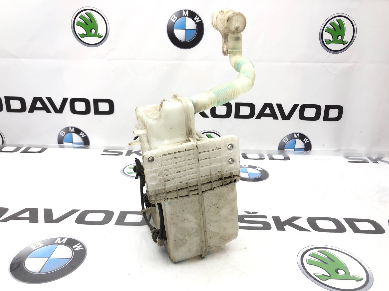 бачок омывателя, 2500 рублей, Москва