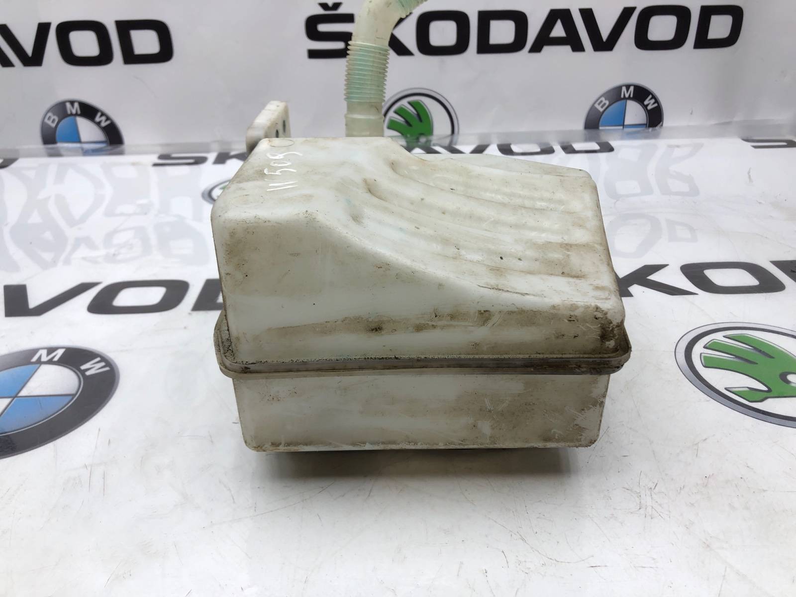 бачок омывателя, 2500 рублей, Москва