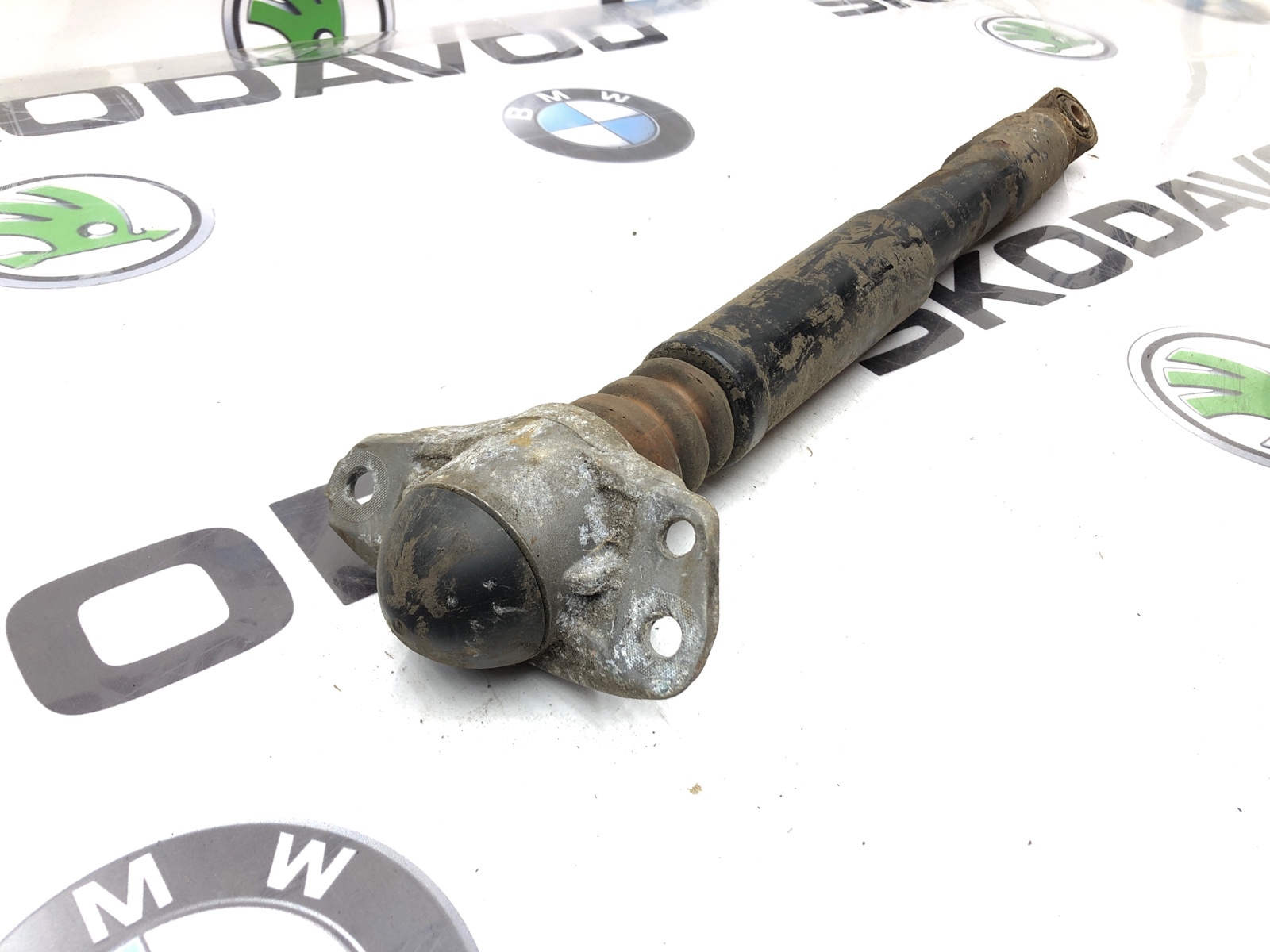 Амортизатор, 1500 рублей, Москва