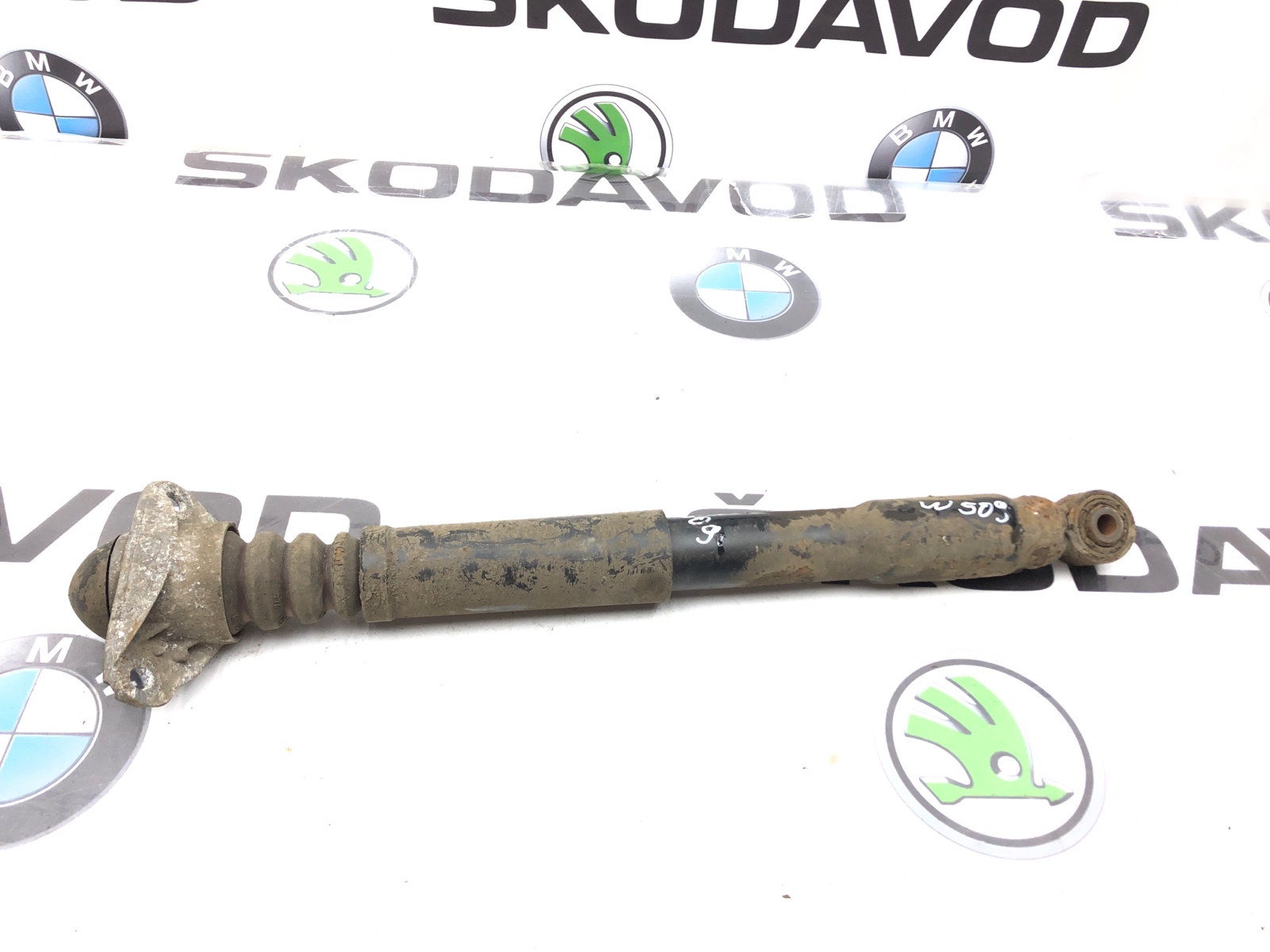 Амортизатор, 1500 рублей, Москва