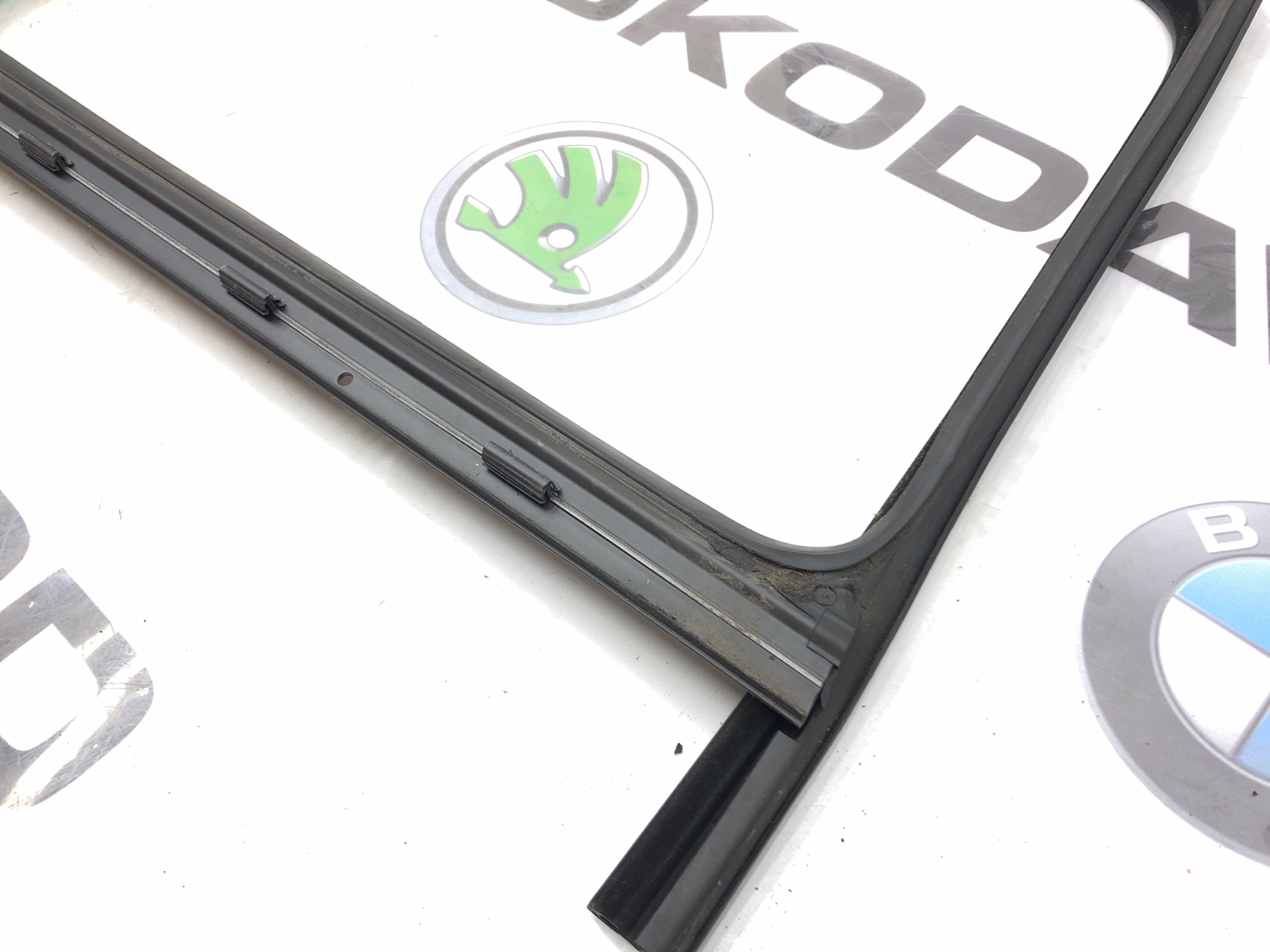 форточка двери, 1500 рублей, Москва