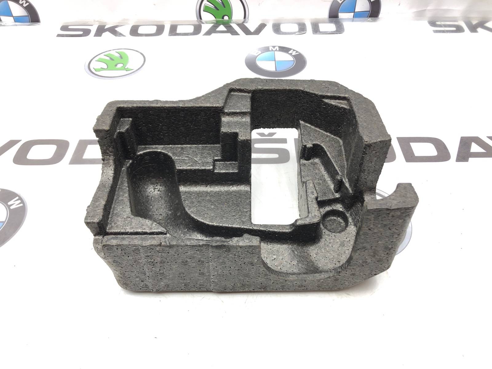 Вставка под фаркоп, 1000 рублей, Москва