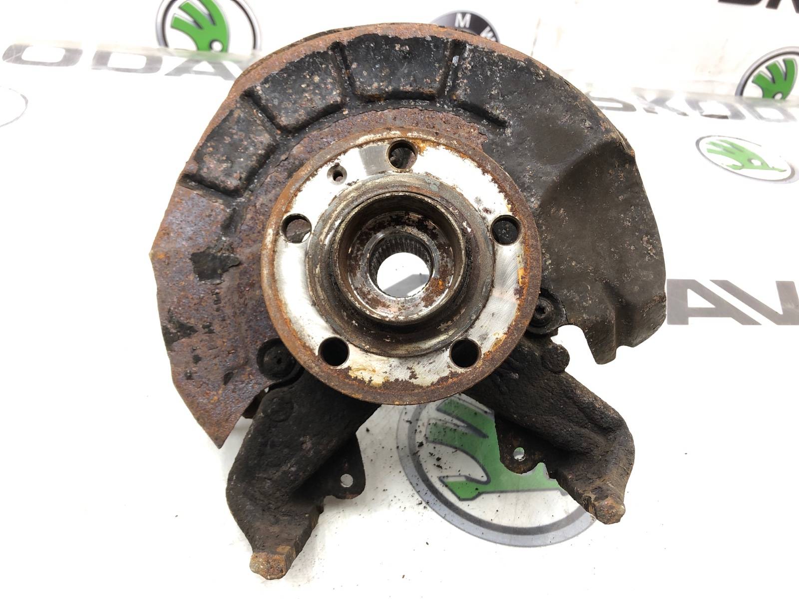 Кулак поворотный, 3000 рублей, Москва