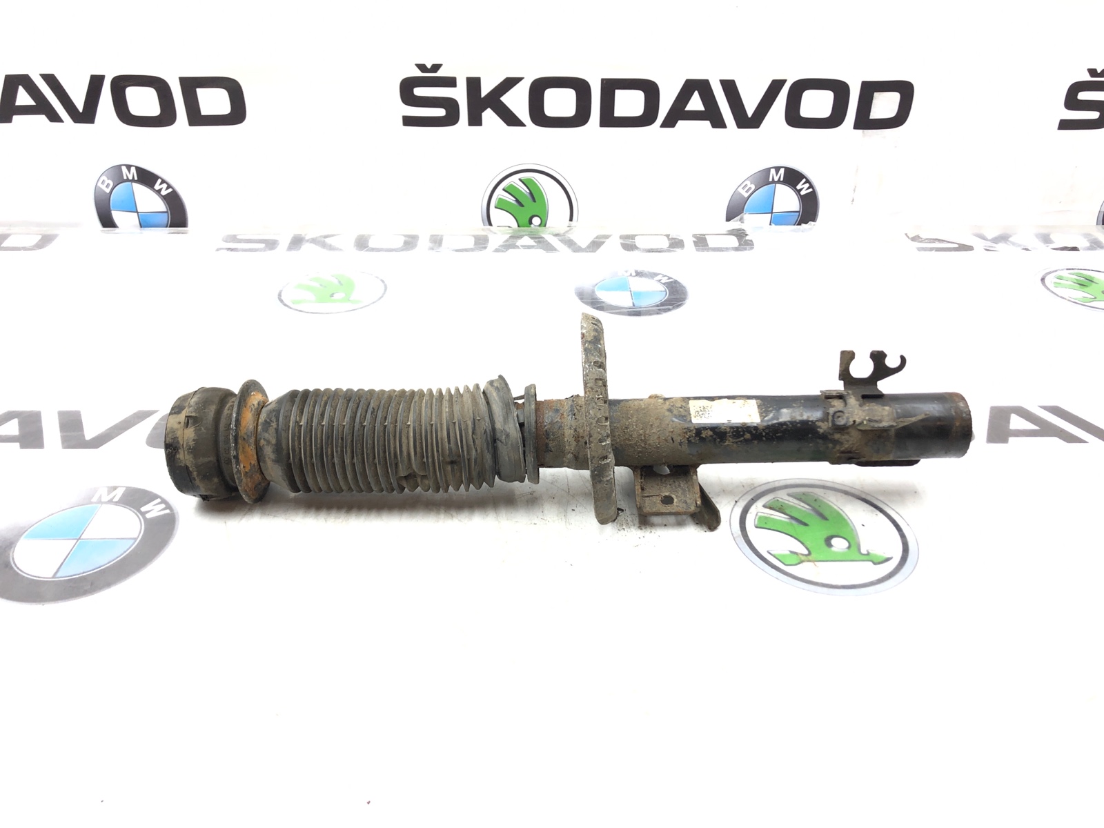 Амортизатор, 3000 рублей, Москва