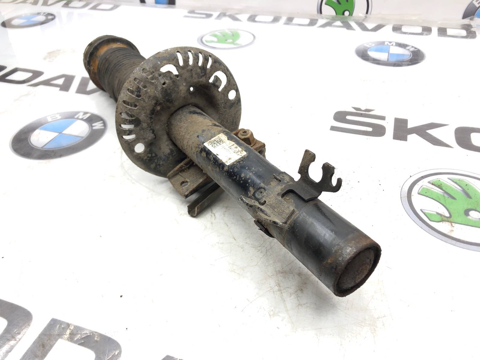 Амортизатор, 3000 рублей, Москва