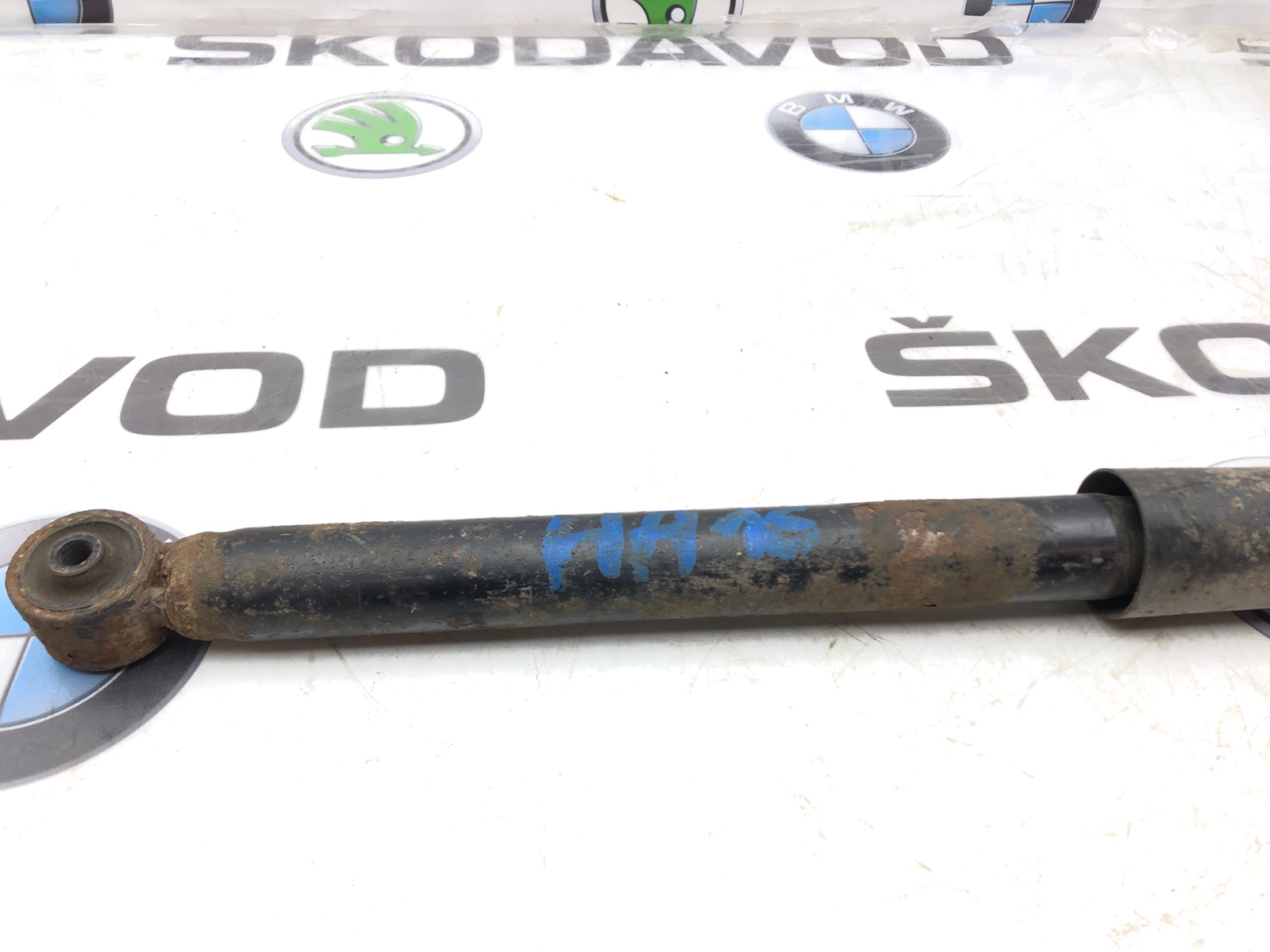 Амортизатор, 2500 рублей, Москва