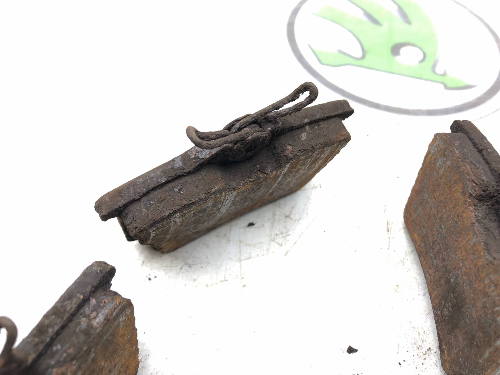 тормозные колодки, 1500 рублей, Москва