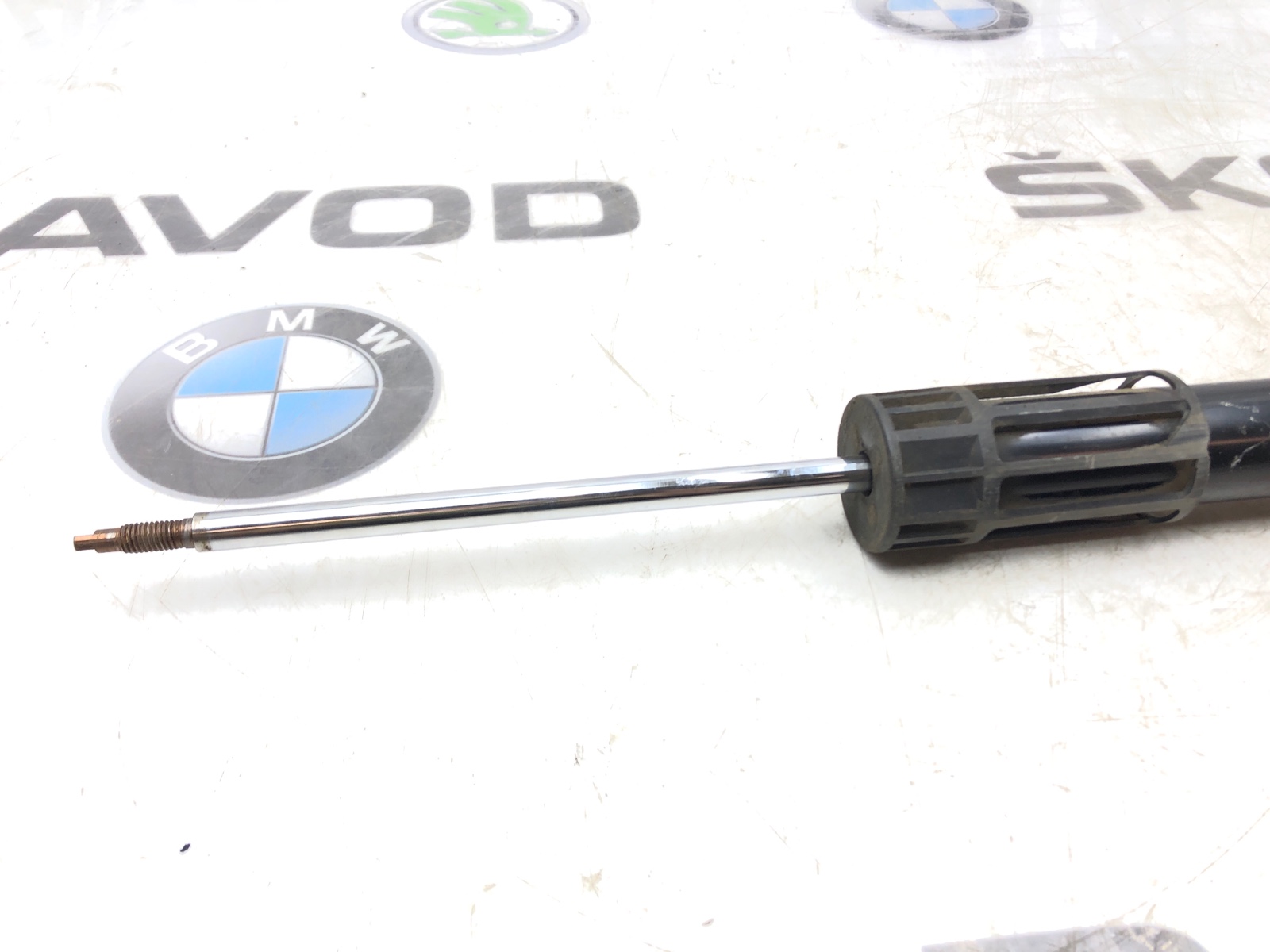 Амортизатор, 3000 рублей, Москва