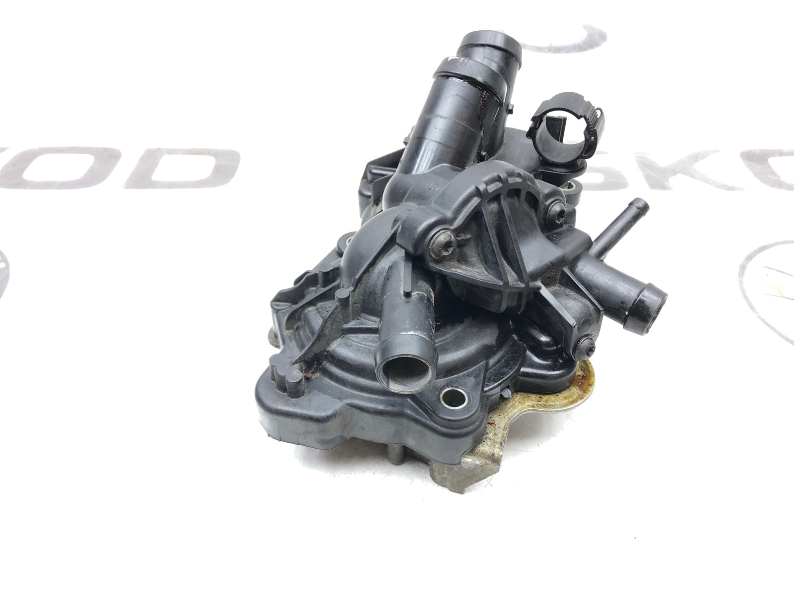 Водяная помпа в сборе с термостатом, 4000 рублей, Москва