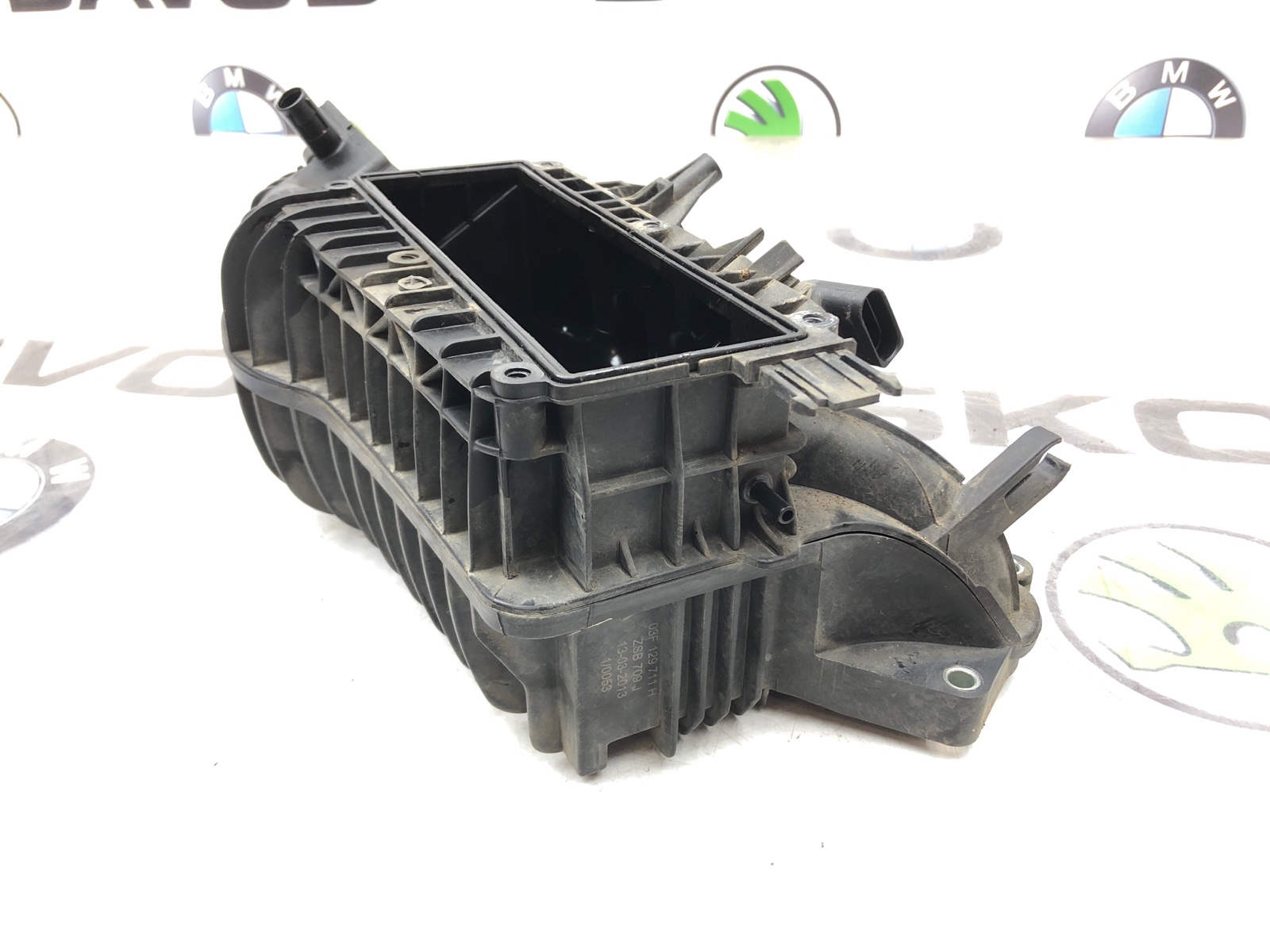 Коллектор впускной, 2000 рублей, Москва