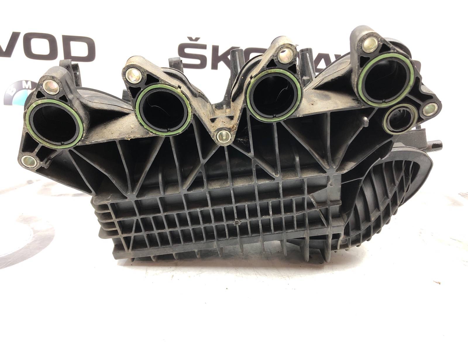 Коллектор впускной, 2000 рублей, Москва