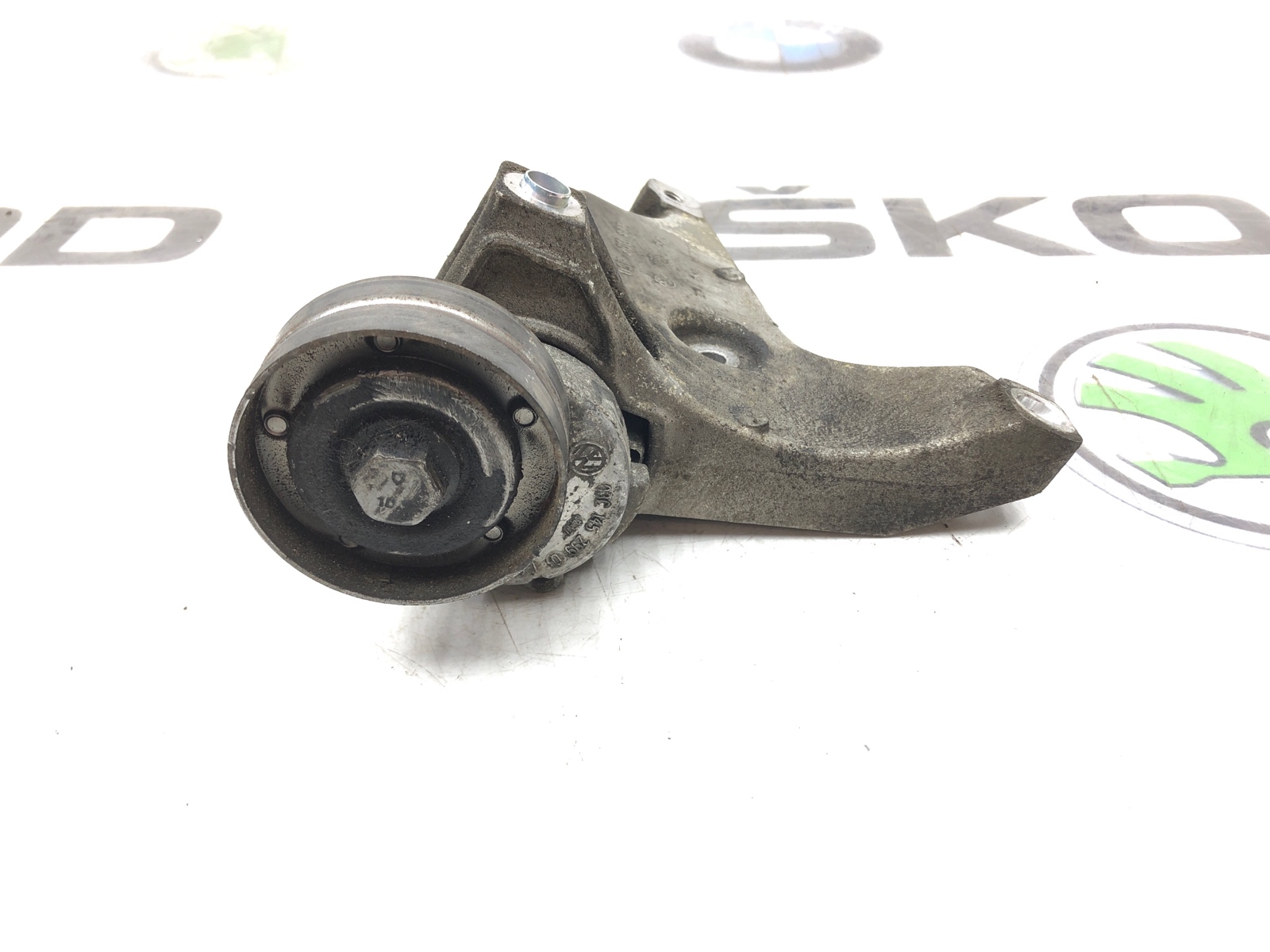 Ролик натяжной ремня генератора, 2500 рублей, Москва