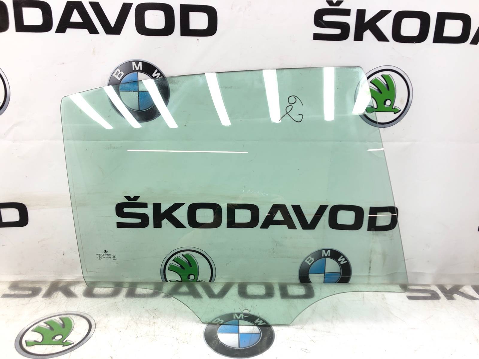 Стекло двери, 1000 рублей, Москва