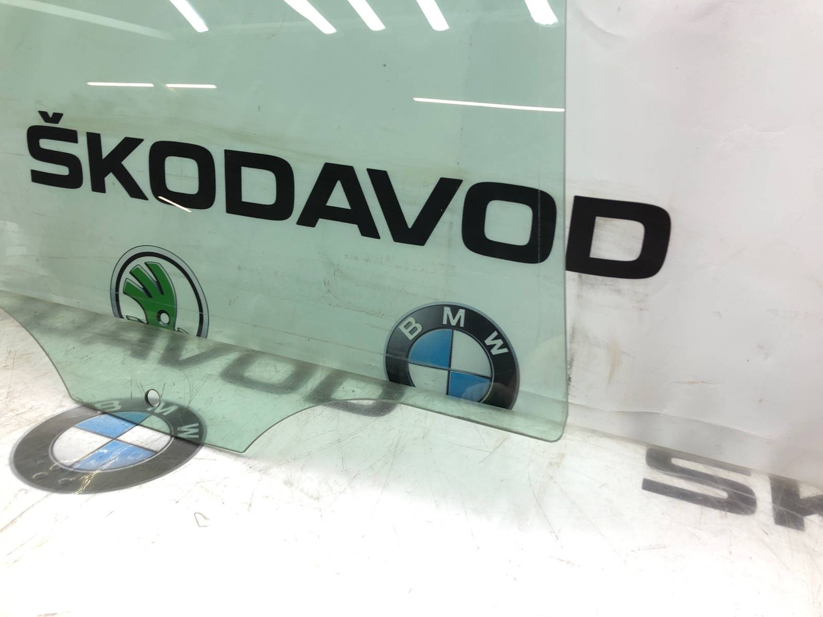 Стекло двери, 1000 рублей, Москва