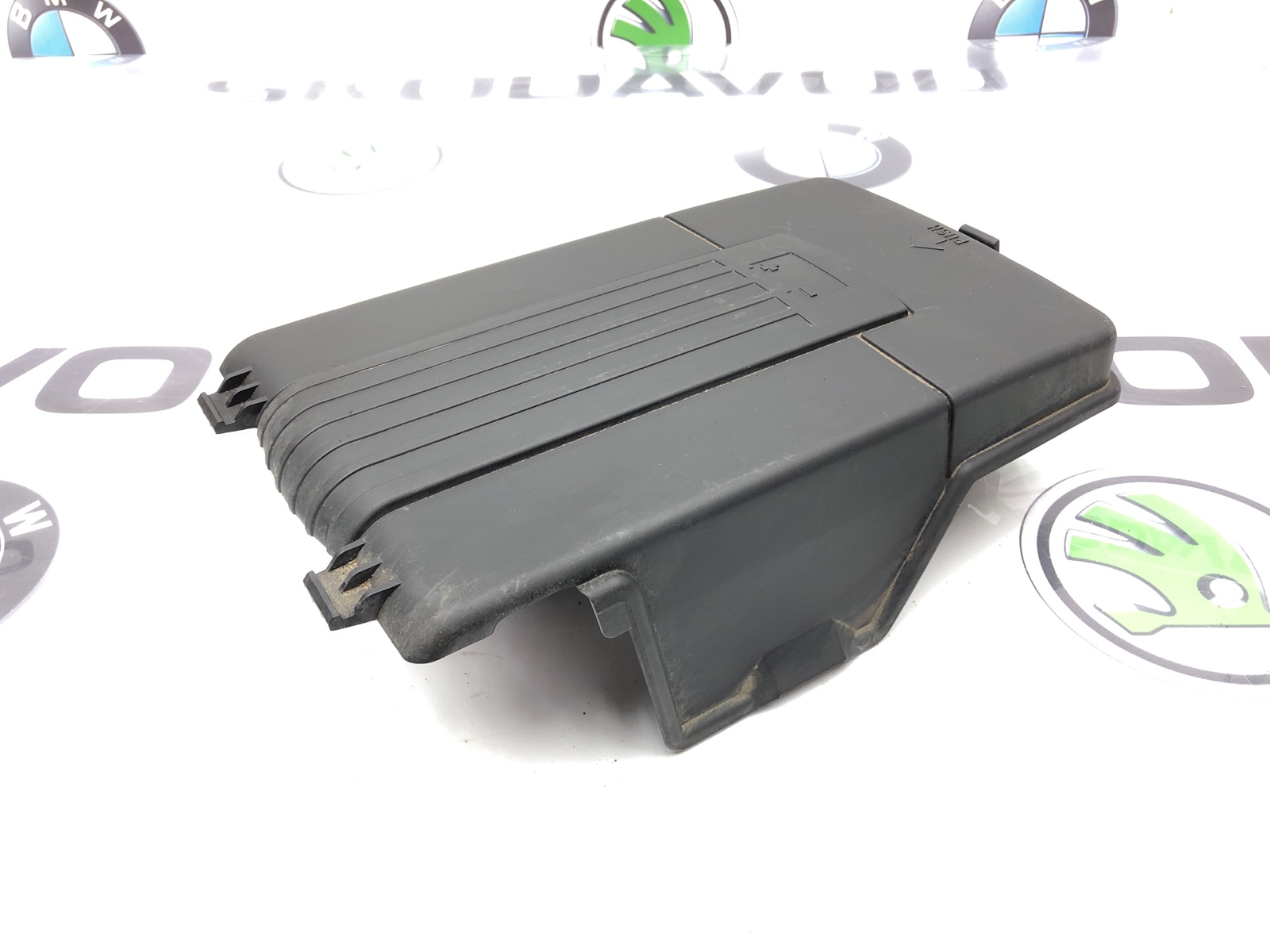 Крышка аккумулятора (АКБ), 1500 рублей, Москва