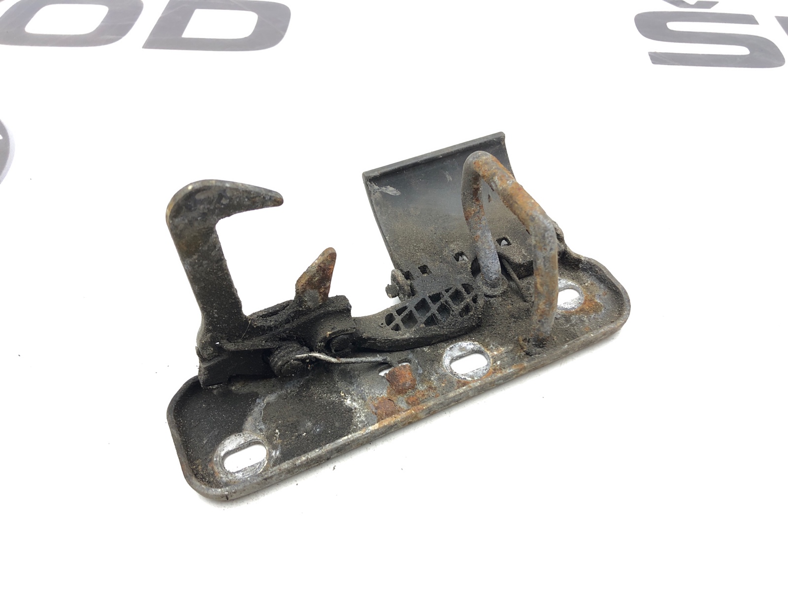 крюк капота, 1000 рублей, Москва