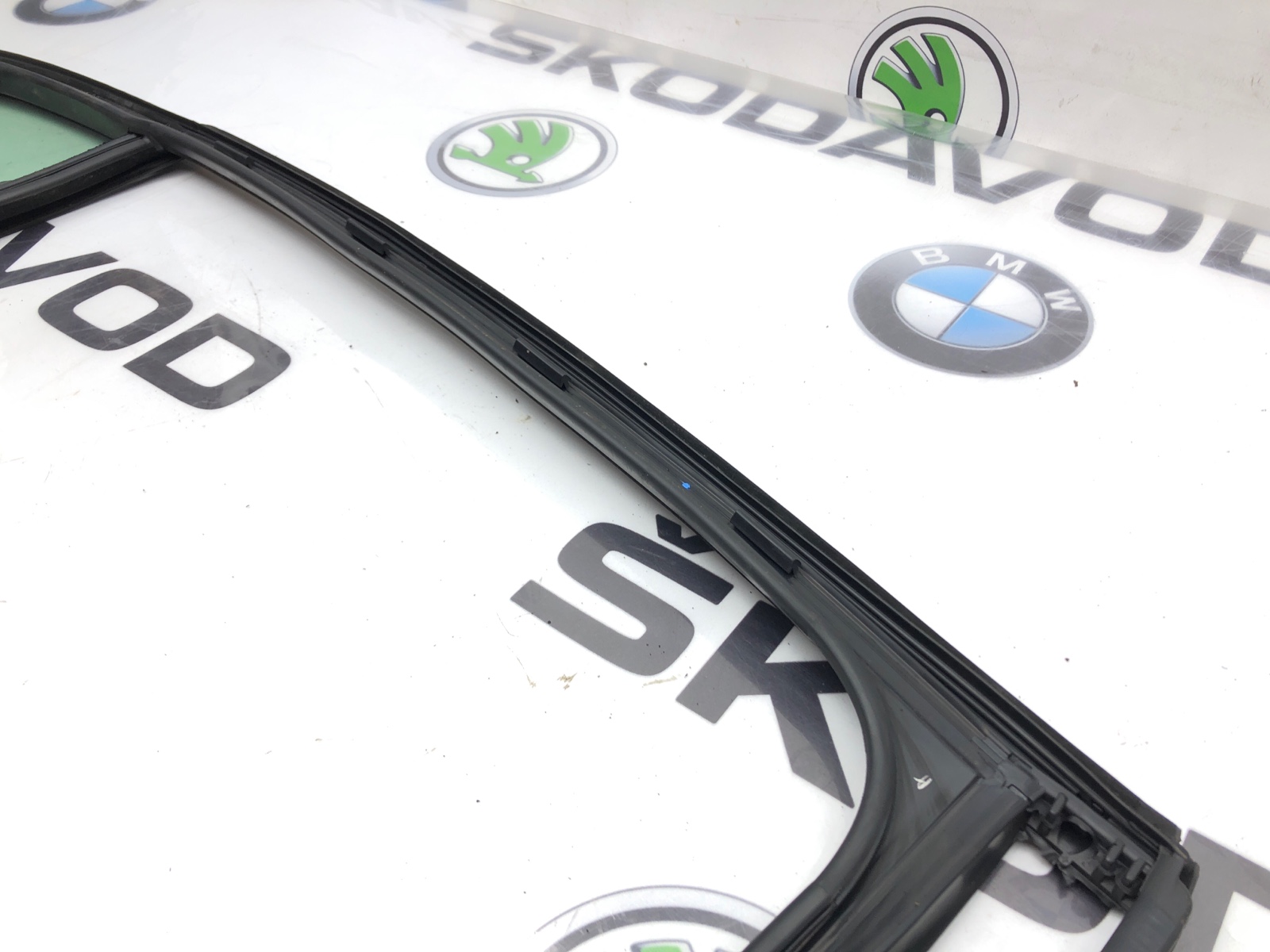 форточка двери, 1000 рублей, Москва