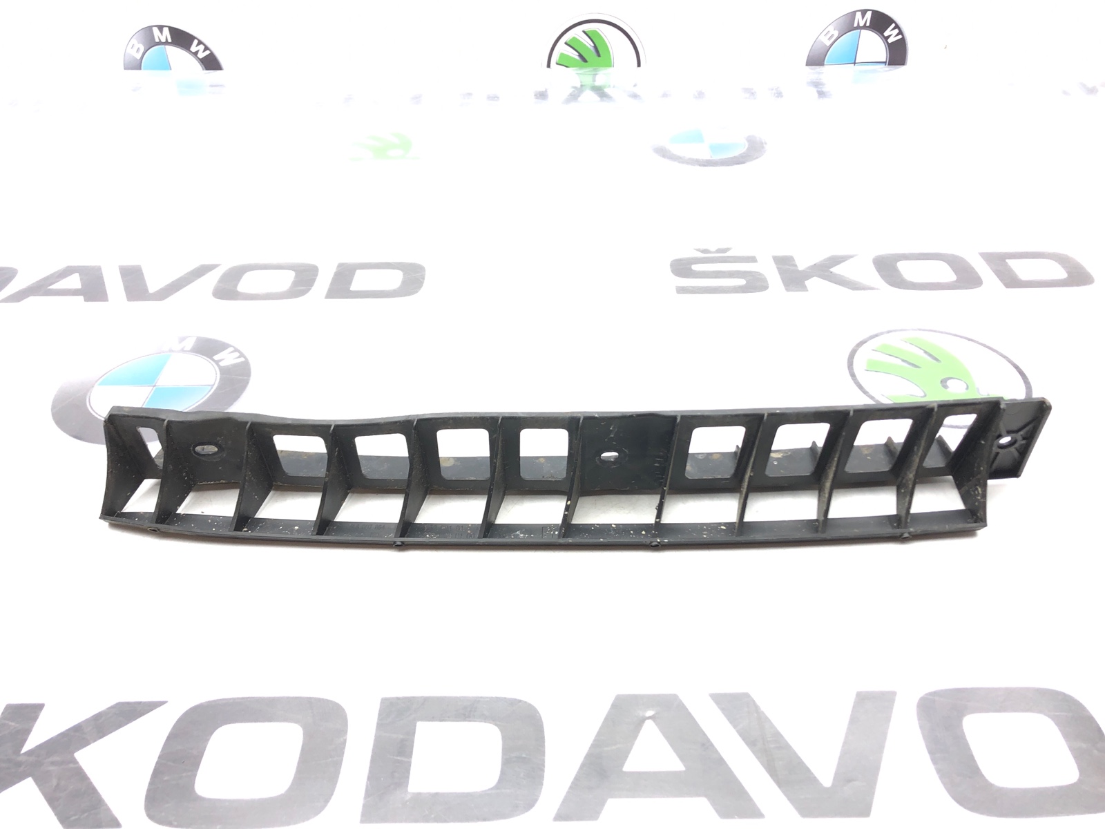 Направляющая бампера, 500 рублей, Москва