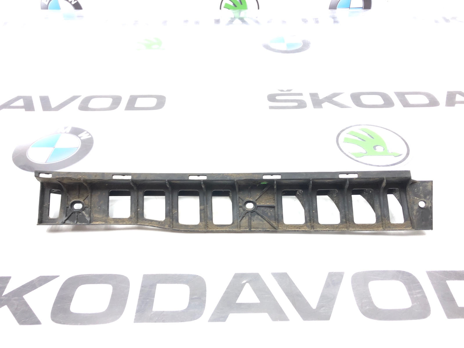 Направляющая бампера, 500 рублей, Москва