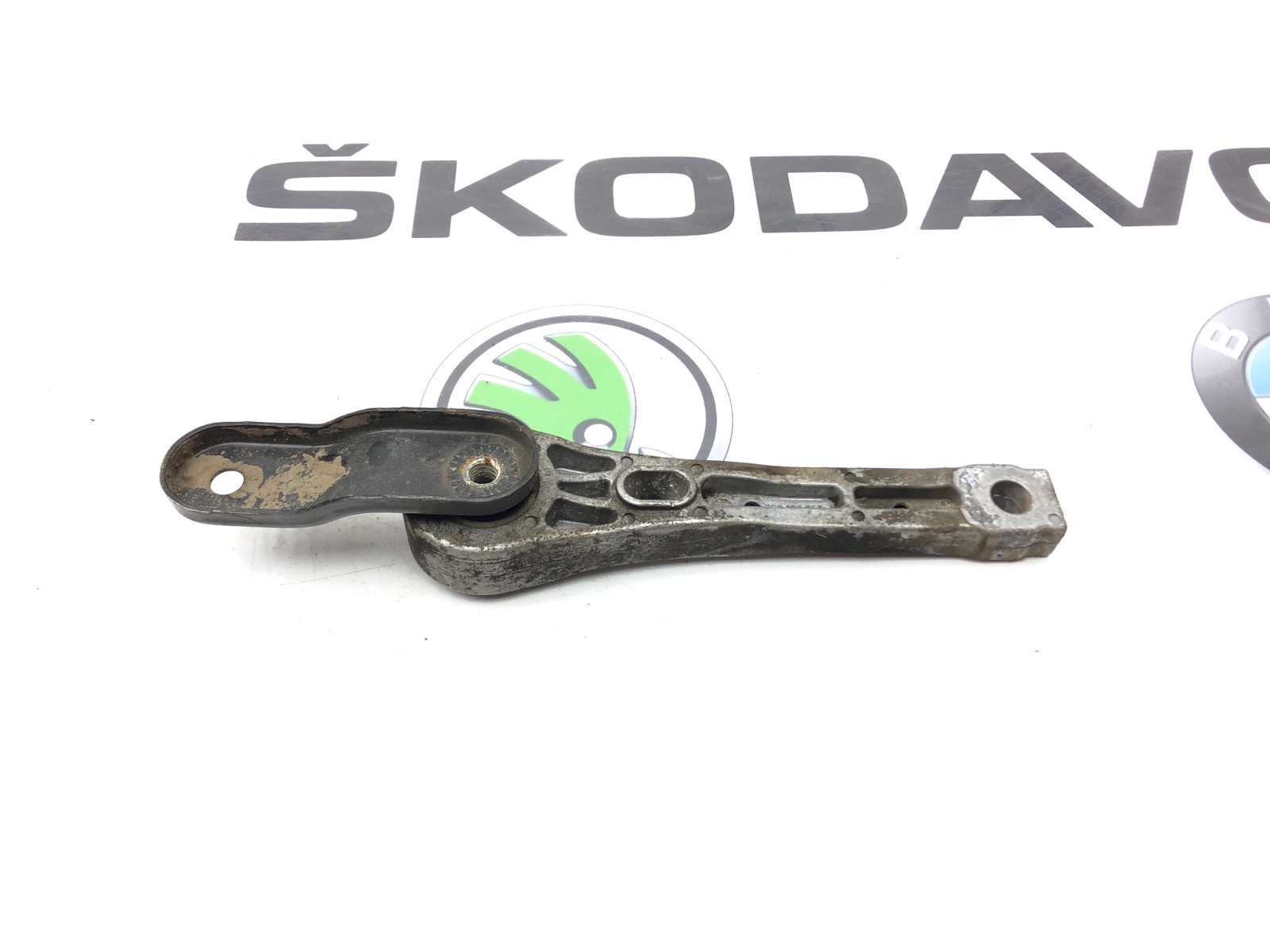 Кронштейн двигателя, 1000 рублей, Москва