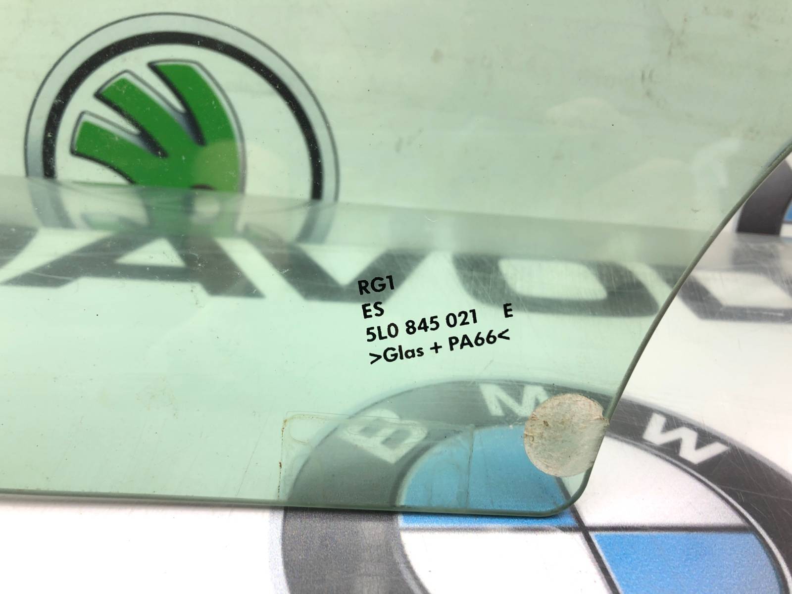 Стекло двери, 2500 рублей, Москва