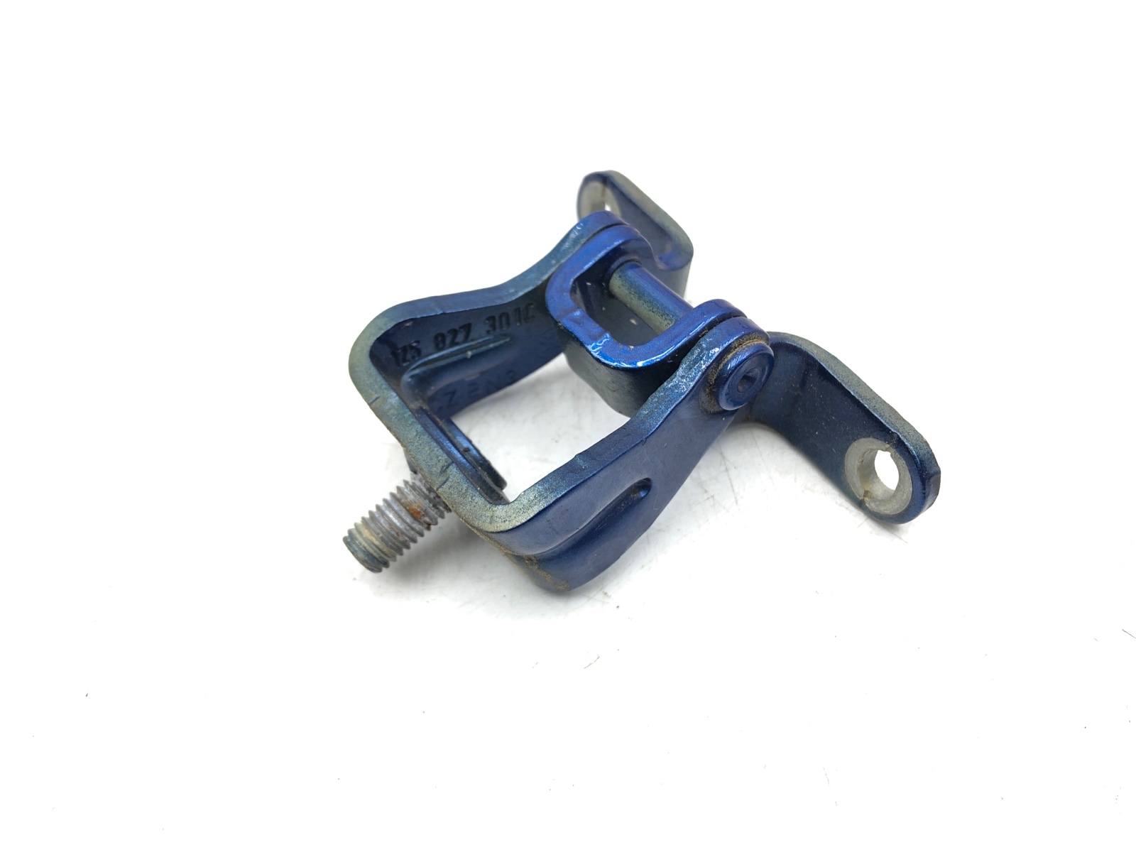 Петля крышки багажника, 500 рублей, Москва