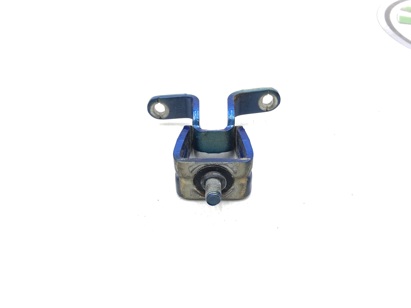 Петля крышки багажника, 500 рублей, Москва