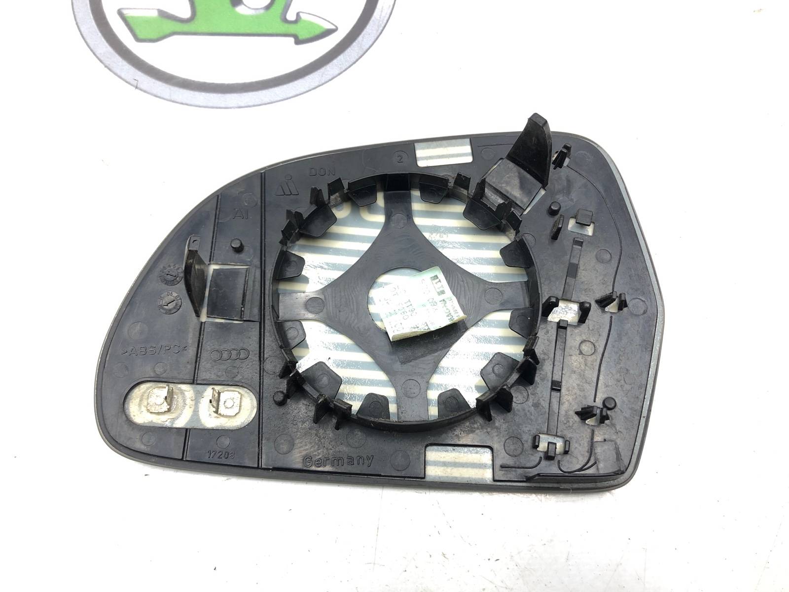 Зеркальный элемент, 1500 рублей, Москва