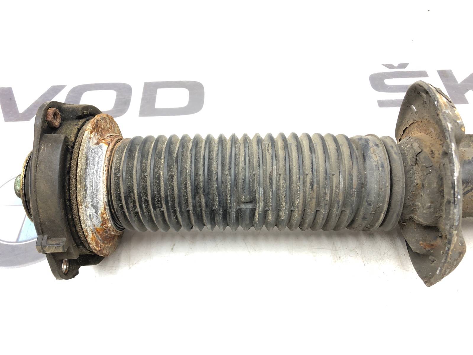 Амортизатор, 2500 рублей, Москва